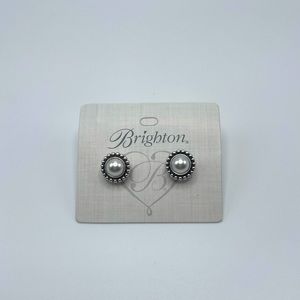 Brighton pearl stud earrings